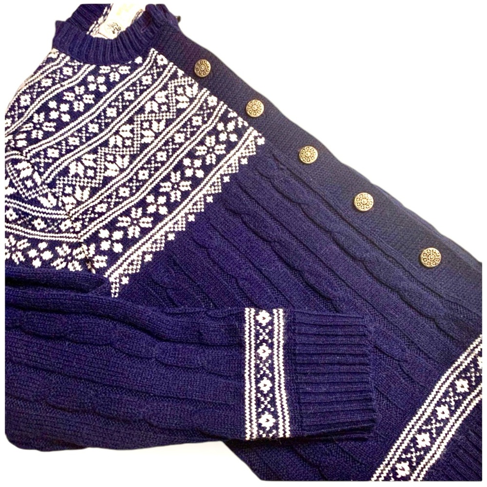 Vintage snowflake cozy cardigan with metal buttons winter navy button down